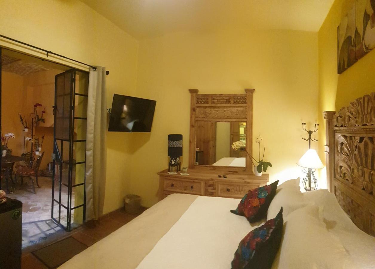 La Casona Chapala Ξενοδοχείο Εξωτερικό φωτογραφία
